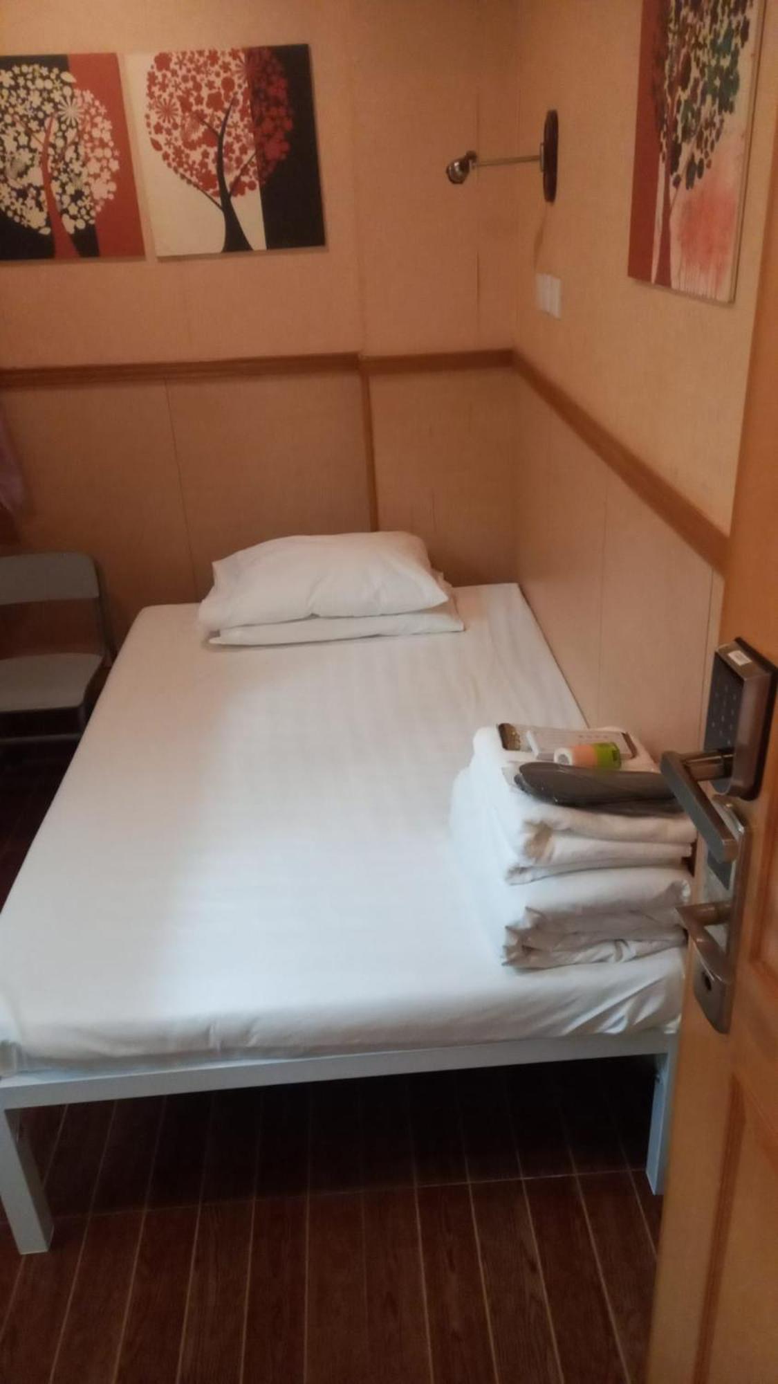 New Garden Hostel Hongkong Eksteriør billede
